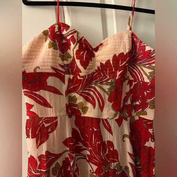 Band of Gypsy DANCING QUEEN RED FLORAL BRA CUP MINI DRESS NWT SIZE LARGE - Picture 4 of 7